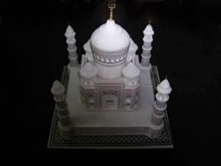 Modèle de sculpture Taj Mahal en marbre blanc poli sculpté à la main, exquis et très vendu, pour la décoration intérieure et les cadeaux