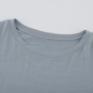 เสื้อยืดคอกลมแขนสั้นสำหรับผู้หญิง, เสื้อยืดลำลองคอกลมแขนสั้นผ้าฝ้าย100% เป็นมิตรต่อสิ่งแวดล้อมปรับสีและขนาดได้ - Product Image 2