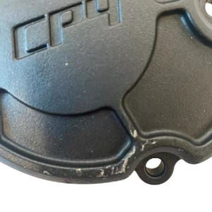 Cubierta de Bomba de Aceite y Tubo de Suministro de Aceite Originales para Yamaha R1 2023, Nuevos - Product Image 3