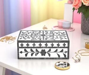 Offre spéciale Incrustation d'os en MDF de luxe Solution de stockage de bijoux personnalisée avec boîte de rangement en résine Modèle écologique du dernier modèle - Product Image 2