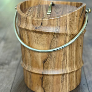 Moderno Cubo de Hielo de Madera para Exhibición, Hospitalidad y Regalos, Diseño Elegante para Mesa, para Eventos de Bar en Casa y Decoración Premium - Product Image 1