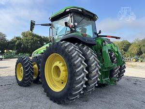 2023 Johnn Deere 8R 310 Mini tracteur 4WD roue 160hp puissance nominale 4x4 Type d'entraînement pour usage agricole - Product Image 3