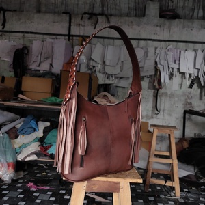 Phụ Nữ Tự Nhiên Da Bò Da Tay Công Cụ Phương Tây Tote Túi Mùa Thu Giấu Mang Theo Dây Kéo Thân Thiện Với Môi Tua Hoa - Product Image 4