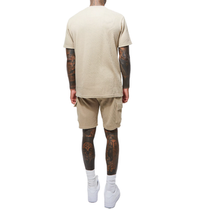 Conjunto de camisa y pantalones cortos de rizo francés para hombre con logotipo personalizado 100% algodón de manga corta antiarrugas y transpirable para un estilo de vida activo - Product Image 2