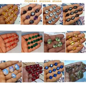 Moldavita Natural en Bruto, Tratada Térmicamente con Cambio de Color - Product Image 2