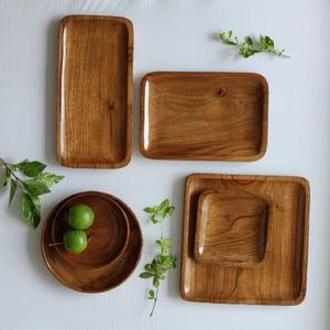 Assiette de service en bois d'acacia brun naturel de haute qualité fabriquée à la main et durable en taille ronde-Commande minimum 100pcs - Product Image 1