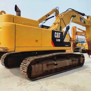 Excavatrice sur chenilles haute performance avec moteur puissant, faible consommation de carburant, forte force de creusement pour la construction - Product Image 2