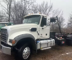 ดีที่สุด!! ราคาขายส่งปี 2024 สำหรับรถบรรทุกมือสอง For-MackS Granite 64FR แบบ Roll Off - รถบรรทุกอัตโนมัติ 6x4 พวงมาลัยซ้าย/ขวา ไมล์น้อย พร้อมการรับประกัน - Product Image 2