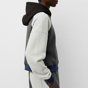 เสื้อฮู้ดดี้ผู้หญิงทรงหลวมแบบสั่งทำพิเศษ ตัดเย็บทรงโอเวอร์ไซส์ ไหล่ตก ผ้าหนา สีตัดต่อ ระบายอากาศได้ดี สไตล์สตรีทแวร์ - Product Image 6