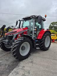 Tracteur agricole d'occasion Massey Ferguson 5S 125 4RM avec boîte de vitesses automatique à pompe, roulement, pour usage agricole, 100CV 110CV 120CV, prix abordable - Product Image 3