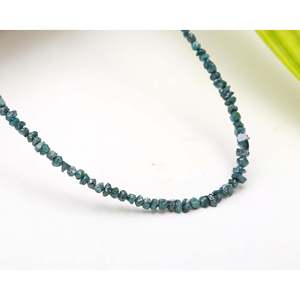 Collier de 16 pouces non taillé, diamant bleu de 2-3 mm, en argent sterling 925 plaqué or, style religieux vintage et tendance, chaîne de type brin - Product Image 3