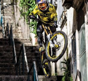 Guantes de Boxeo de Piel Sintética de Primera Calidad Hechos a Medida, Ligeros, Transpirables, Cómodos, de Marca Personalizada, Guantes de MMA de Alta Calidad - Product Image 6