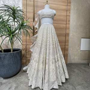 La plus belle faux georgette de style bollywood de l'Inde belle broderie de séquence Lehenga et Choli avec organza Dupatta - Product Image 2