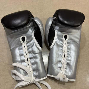 Tout nouveau fait sur mesure noir/argent gagnant gants de boxe 100% Original cuir professionnel Pro poinçonnage gagnant gants de boxe - Product Image 3