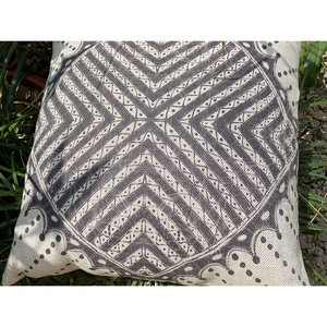 Ade (Corona) 20X20 Almohadas y Cojines para Exteriores Calidad Premium Diseño Elegante - Product Image 4