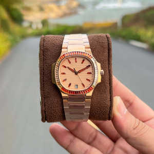 Montre mécanique analogique pour homme, en acier inoxydable de luxe, avec bracelet en cuir, sertie de diamants moissanite arc-en-ciel, résistante à l'eau, tendance - Product Image 3