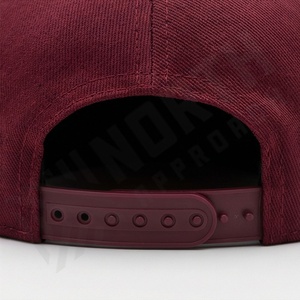 Casquette d'arbitre à 5 panneaux personnalisée avec des rayures de couleur personnalisées, 100% polyester, ajustement flexible, casquette de football, vente en gros, design d'équipe sportive courant - Product Image 6