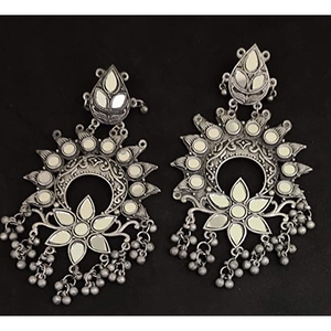 Boucles d'oreilles chandelier de mode Kundan - Product Image 3