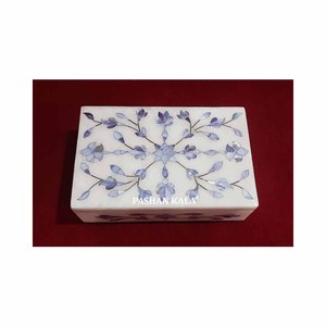 Caja de diseño con incrustaciones de madreperla de mármol blanco hecha a mano de diseño atractivo hecho a mano de súper lujo para compradores a bajo costo - Product Image 1