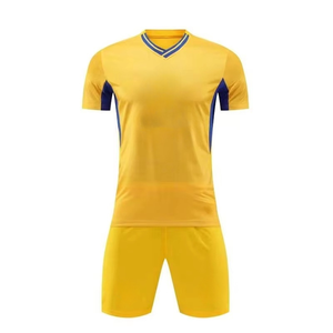 Camisetas de Fútbol Blancas en Oferta, 100% Poliéster, Transpirables, de Secado Rápido, Ligeras, con Logotipo de Equipo Personalizado, Uniforme de Fútbol Unisex - Product Image 4