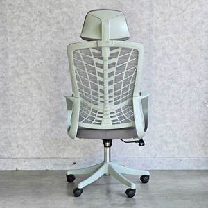Silla de Oficina Ergonómica Giratoria GAK854, Diseño Minimalista, Altura Ajustable, Respaldo de Malla, Base de Plástico y Reposacabezas - Product Image 5
