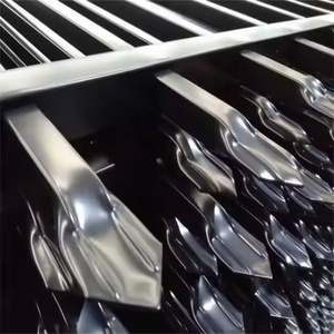 Rouleaux de clôture de jardin en aluminium à tubes carrés, panneaux à cadre en acier, écologiques, couleurs personnalisées, blanc, noir, modélisation 3D - Product Image 6