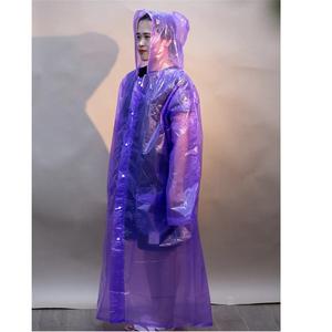 Venta al por mayor PE impermeable colorido pedidos personalizados bajo MOQ sola persona impermeable con capucha Origen de Vietnam - Product Image 3