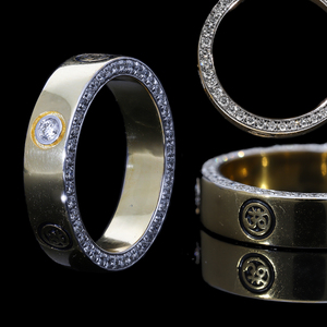 Anillo Clásico de Mujer de 4.2g, Oro Sólido de 18K con Baño de Rodio, Diamantes CVD Cultivados en Laboratorio con Certificación IGI, F VVS VS, Grabado Personalizado Om - Product Image 3