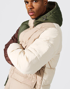 Abrigo acolchado cortavientos para hombre con logotipo personalizado 2022, Panel multicolor cálido, cuello levantado de lona impermeable para uso en invierno al aire libre - Product Image 3