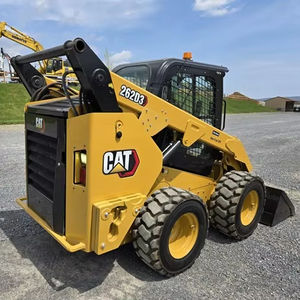 Chargeuse sur pneus Caterpillar 262D3, capacité 9 tonnes, modèle 2010 d'occasion, pompe hydraulique Parker, chargeuse frontale, indispensable pour les exploitations agricoles - Product Image 2