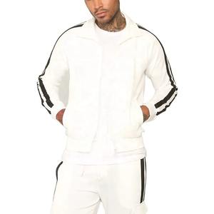 Básicos OEM personalizado invierno 100% algodón chándal conjunto hombres algodón de gran tamaño cuello redondo sudadera y Jogger conjuntos hombres chándal - Product Image 1