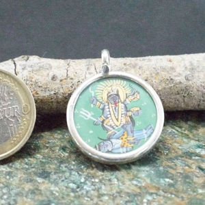 925 Argent Seigneur Kali Pendentif Verre Peint À La Main Argent Encadré Pendentif Designer Argent Pendentif - Product Image 1