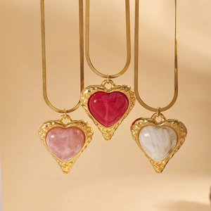 Collier en acier inoxydable 304 de style romantique, cœur en relief coloré, chaîne serpent, plaqué or 18 carats, bijoux pour femmes, à porter au quotidien - Product Image 5