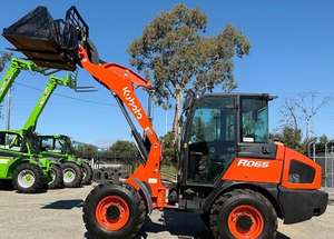 Chargeuses sur pneus Kubota R520 d'occasion à vendre - Product Image 5
