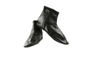 Light Weight Footwear Accessories Leather Burgundy <b>Winter</b> <b>Socks</b> with Custom Logo Available at Affordable Price By aa impex - Product Image 4