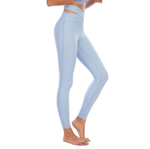 Leggings de yoga sans couture taille haute pour femmes tenue de fitness douce avec butin personnalisable tailles USA longueur courte Made in USA - Product Image 6