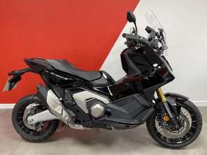 Oferta de Calidad: Nueva XADV 750 DCT Euro 5 745cc, Scooter de Aventura con Certificación CE, Venta al Por Mayor para Exportación - Product Image 4