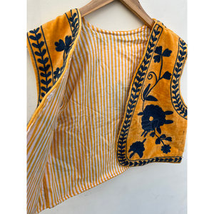 Best Selling Sleeveless Women Vest & Waistcoat Warm Quilted Vest for Outdoor Wear From Pakistan Manufacturer's - Product Image 6