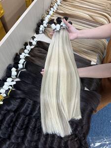 Extensions de cheveux Remy vietnamiennes naturelles droites 100% 2 tons Piano Couleur en vrac Super Double Drawn Cuticule Alignée Cheveux humains - Product Image 2