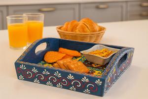 Bandeja de Servicio de Diseño con Recubrimiento de Esmalte de Madera MDF, Bandeja de Mesa de Alta Calidad para Hoteles y Restaurantes - Product Image 5