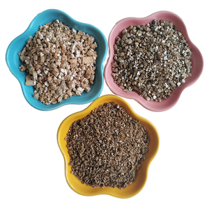 Acondicionador de suelo, vermiculita, aditivo alimenticio, crudo, horticultura Industrial expandida, <span class=keywords><strong>Curso</strong></span> de polvo, césped, ropa de cama para incubación de mascotas - Product Image 5