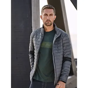 เสื้อกันฝนแบบครอสโอเวอร์สั่งทำพิเศษพร้อมดีไซน์ที่ไม่เหมือนใคร - Product Image 3
