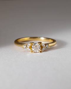 Bague de fiançailles en moissanite taille coussin 6 mm, argent sterling 925 - Product Image 1