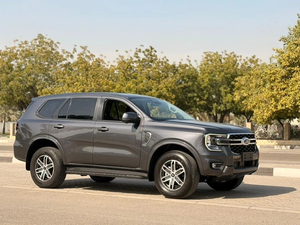 Ford Everest Sport 4x4 2024, conduite à droite, 7 places, cuir - Product Image 4
