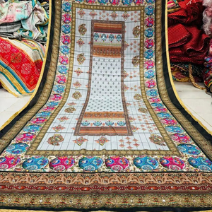 Kalamkari Mirror Work Ladies Dupatta Grey Chinon Bufanda y chal tradicional pakistaní - Product Image 1