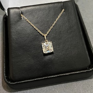สร้อยคอจี้เพชรทรง Asscher ยอดนิยม ได้รับการรับรองจาก IGI เพชรเพาะเลี้ยงในห้องปฏิบัติการ พร้อมตัวเรือนทองคำแท้ 14k เครื่องประดับชั้นดีสำหรับผู้หญิง - Product Image 1