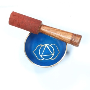 Vente en gros à bas prix Ensemble de bols en pierre d'agate Méditation de guérison Ensemble de bols chantants à 7 chakras | Bol chantant en plexus solaire - Product Image 2