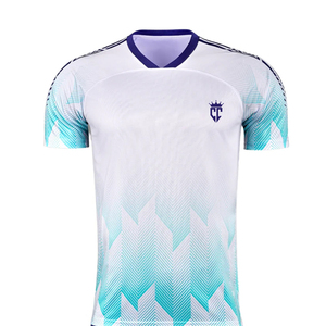 Uniformes de football personnalisés pour entraînement d'équipe pour unisexe vêtements de sport pour hommes sublimés de haute qualité uniforme de football - Product Image 5