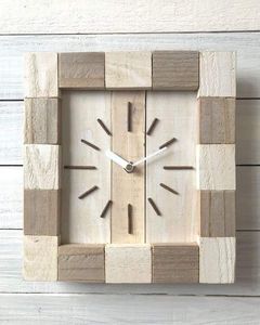 HORLOGE PERSONNALISÉE HORLOGE MURALE EN BOIS POUR ÉLÉGANT DÉCOR MAISON MODERNE Corps en bambou avec Rosh naturel pour les occasions de mariage - Product Image 2
