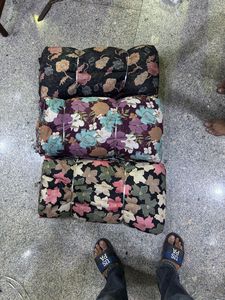 ผ้าพิมพ์ลายเรยอนฟอยด์หรูหราสำหรับชุดปาร์ตี้ส่าหรีคุติสและเสื้อคลุมมีให้เลือกหลายสีและหลายดีไซน์ - Product Image 6